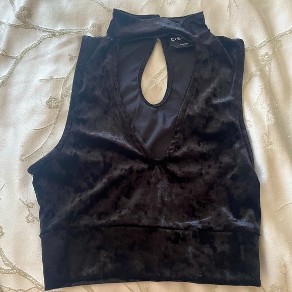 Cropped cutout velvet top - Picture 1 of 3
